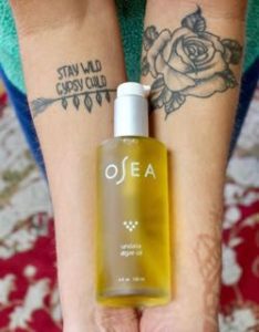 How Undaria Pinnatifida Can Improve Your Skin Health undariaOil 234x300 - How Undaria Pinnatifida Can Improve Your Skin Health